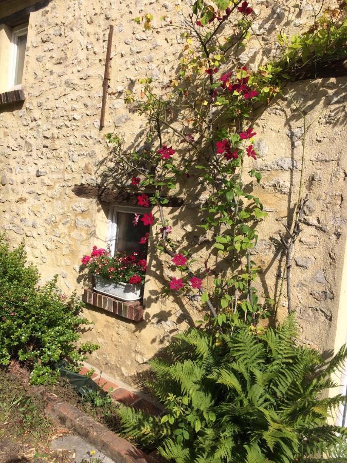 Bed and Breakfast L Escale En Beauce Maisons  Exterior foto