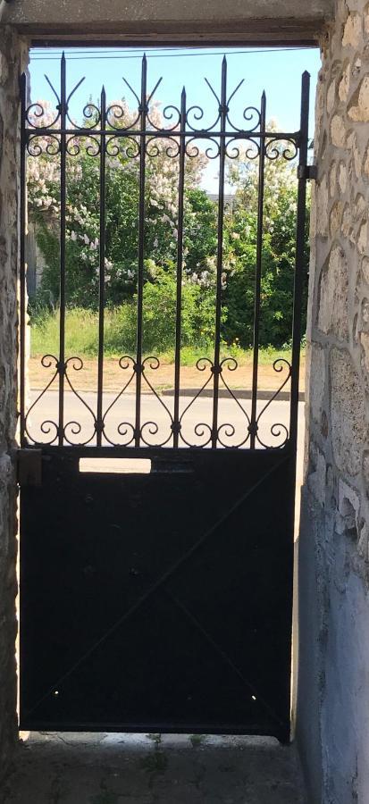 Bed and Breakfast L Escale En Beauce Maisons  Exterior foto